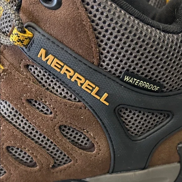 Merrell Men's Brown Hiking Boots with Yellow Accents - Picture 7 of 16